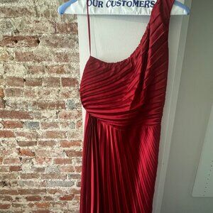 Red A&F Giselle Pleated One-Shoulder Maxi Dress - M Tall